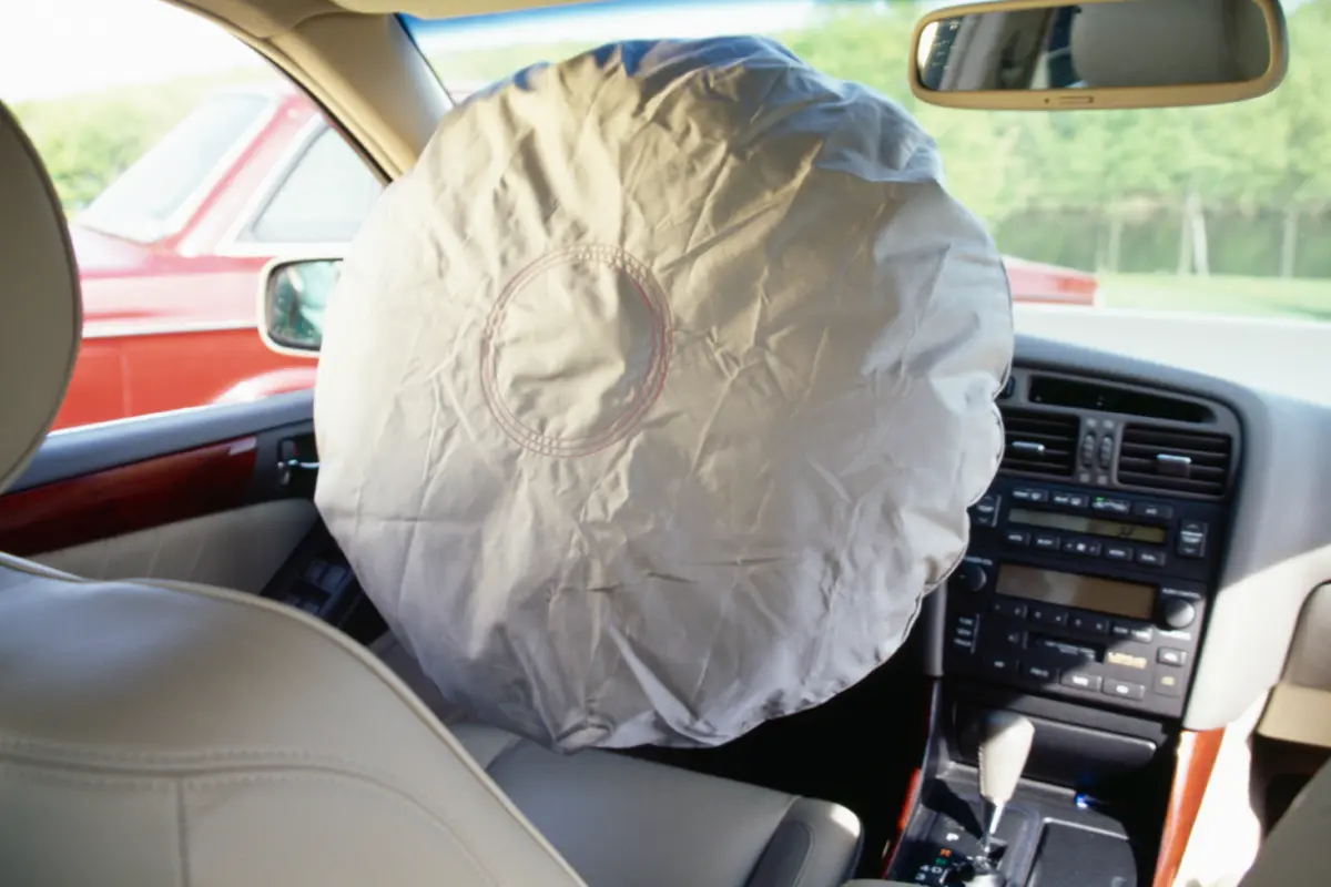como o acionamento do airbag funciona